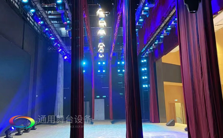 專業●專注●專心 供應舞臺機械、舞臺阻燃幕布、舞臺燈光影響等相關產品，用心服務顧客！